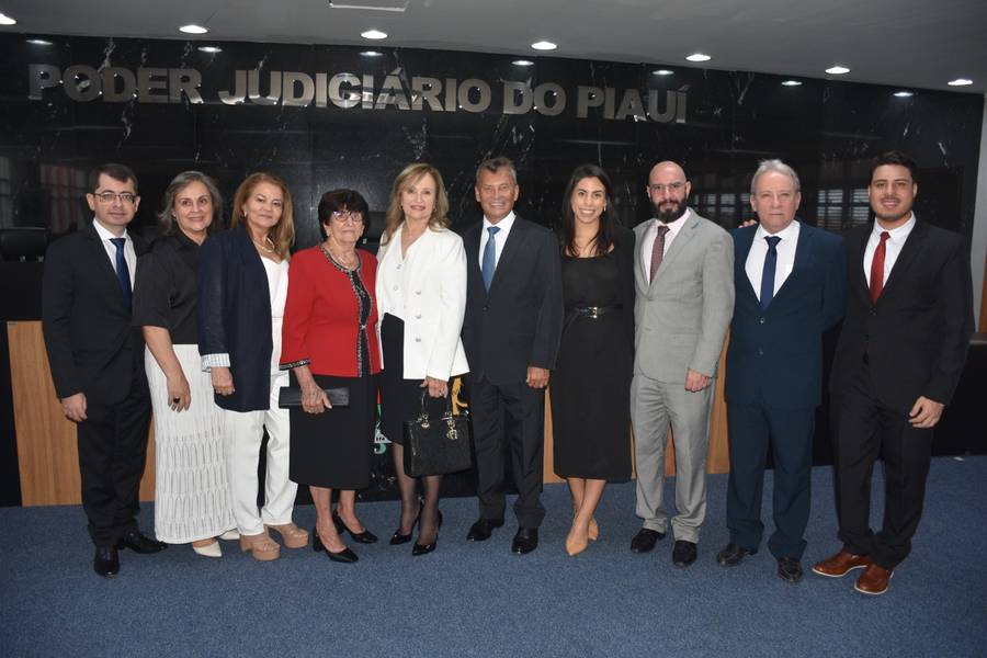 Valdênia Moura assume como juíza substituta no TJ-PI