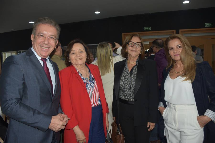 Valdênia Moura assume como juíza substituta no TJ-PI