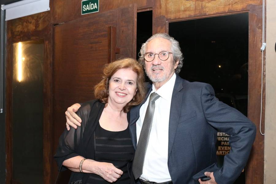 Academia de Medicina do Piauí realiza cerimônia de posse em noite prestigiada