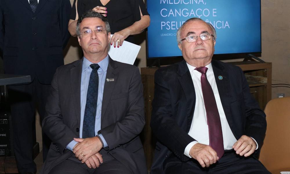 Academia de Medicina do Piauí realiza cerimônia de posse em noite prestigiada