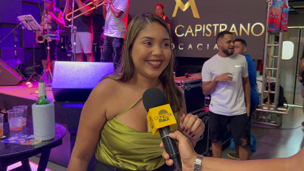 Bloco do Pebinha realiza prévia em Timon com muito brilho e animação