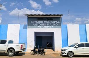 Estádio Municipal Antônio Fialho, em Simplício Mendes (Foto: Reprodução - Eronilson Nascimento) Estádio Municipal Antônio Fialho, em Simplício Mendes (Foto: Reprodução - Eronilson Nascimento)