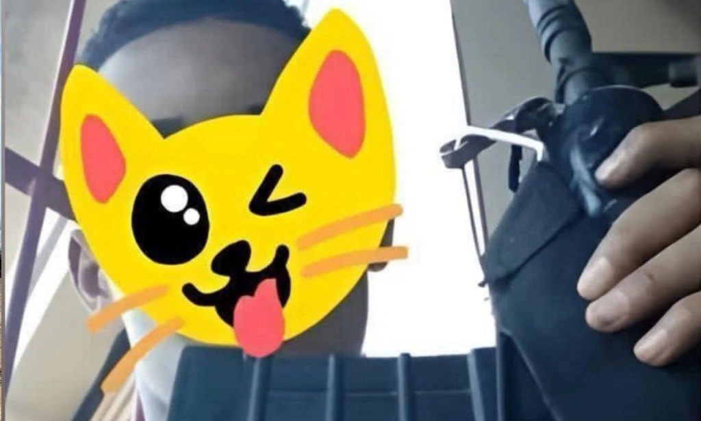 Funkeiro relembra, com foto, época em que foi traficante e agradece mudanças