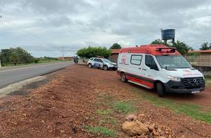 Homem é brutalmente assassinado a golpes de faca dentro da própria casa, em União (Foto: Reprodução) Homem é brutalmente assassinado a golpes de faca dentro da própria casa, em União (Foto: Reprodução)