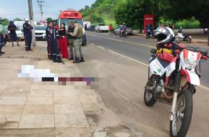 Motociclista morre em grave colisão lateral com carro na PI-238, em Picos (Foto: Reprodução/Hítalo Rodrigues)