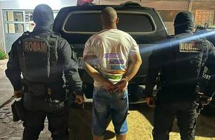 Motorista embriagado colide contra viatura da ROCAM e é preso em Picos (Foto: Reprodução) Motorista embriagado colide contra viatura da ROCAM e é preso em Picos (Foto: Reprodução)