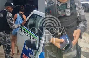 Mulher é presa com celulares roubados após polícia rastrear aparelhos em Teresina (Foto: Repórter 12/Conecta Piauí) Mulher é presa com celulares roubados após polícia rastrear aparelhos em Teresina (Foto: Repórter 12/Conecta Piauí)
