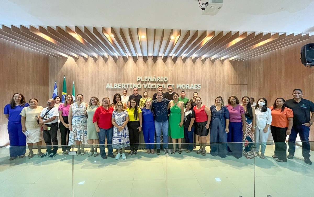 NAEDDEL: Gestão de Demerval Lobão realiza reunião com pais de crianças atípicas