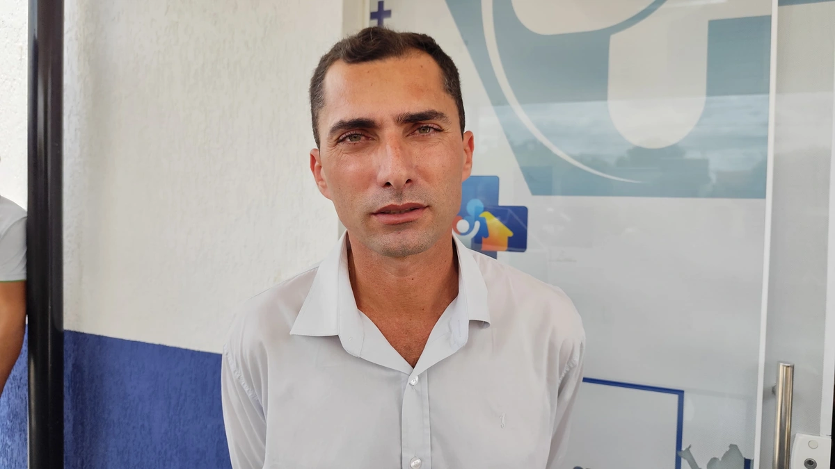 Osvaldo da Abelha Branca, prefeito de Paulistana