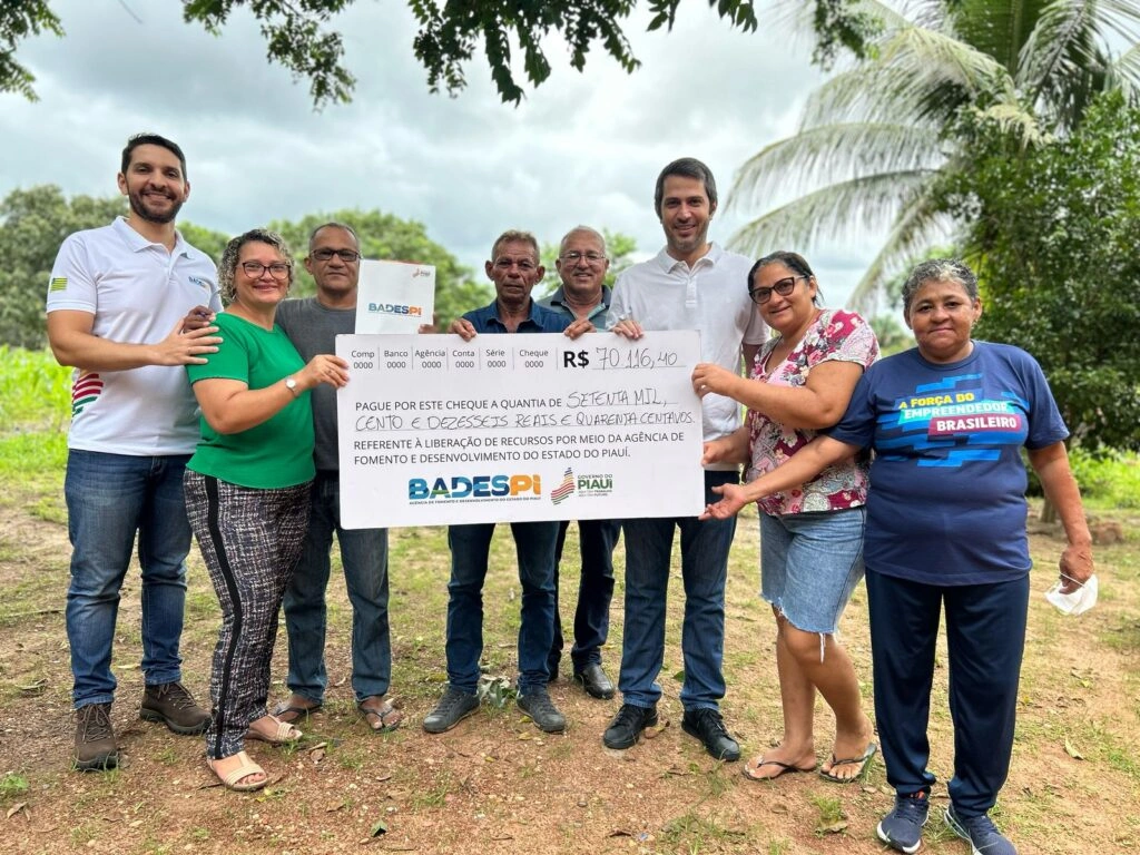Pequenos produtores de Teresina recebem mais de R$ 65 mil da Badespi