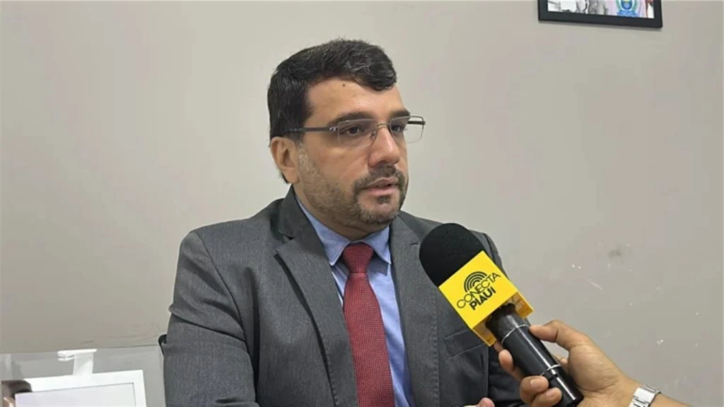 Prefeito Rafael participa da abertura do ano legislativo na Câmara de Timon