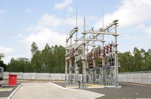 Quatro trabalhadores sofrem descarga elétrica durante manutenção de poste no Piauí (Foto: Reprodução)