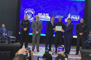 Rafael Fonteles participa da formatura de novos policial penais do Piauí (Foto: Conecta Piauí) Rafael Fonteles participa da formatura de novos policial penais do Piauí (Foto: Conecta Piauí)