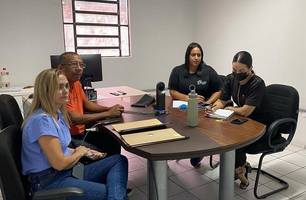 Reunião de secretarias de saúde e assistência social em Palmerais (Foto: Reprodução - Redes Sociais) Reunião de secretarias de saúde e assistência social em Palmerais (Foto: Reprodução - Redes Sociais)