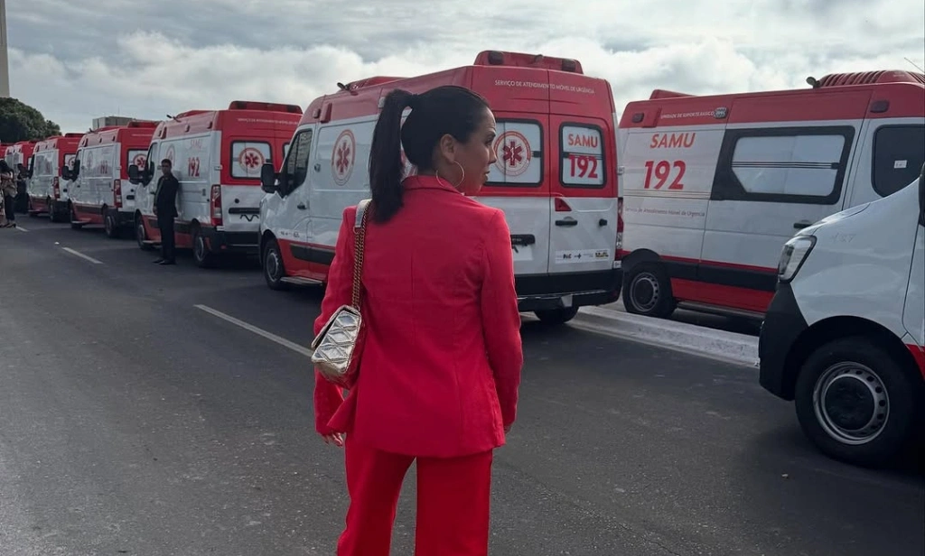 Alto Longá recebe nova ambulância do SAMU e amplia sistema de atendimento