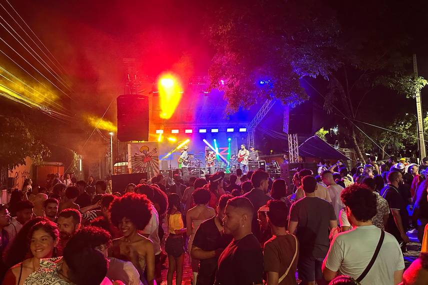 Bloco da Liberdade agita Centro de Teresina e resgata essência do carnaval de rua Bloco da Liberdade agita Centro de Teresina e resgata essência do carnaval de rua