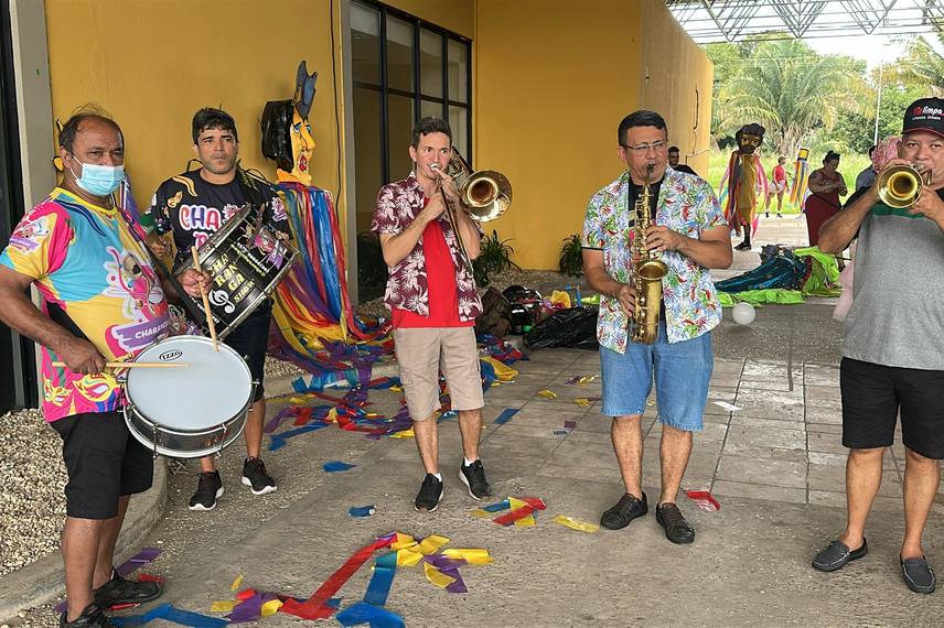 Bloco Tan-Dan-Dan anima crianças com muita folia e lazer para famílias em Teresina Bloco Tan-Dan-Dan anima crianças com muita folia e lazer para famílias em Teresina
