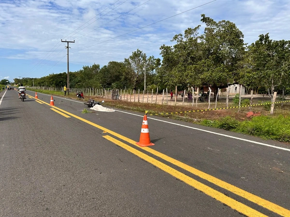 Colisão entre duas motocicletas deixa um morto e um ferido na PI-309, em Cocal