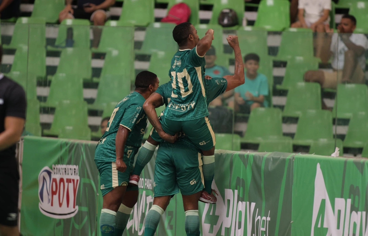Com virada emocionante, CAP vence e se classifica na Copa do Brasil de Futsal
