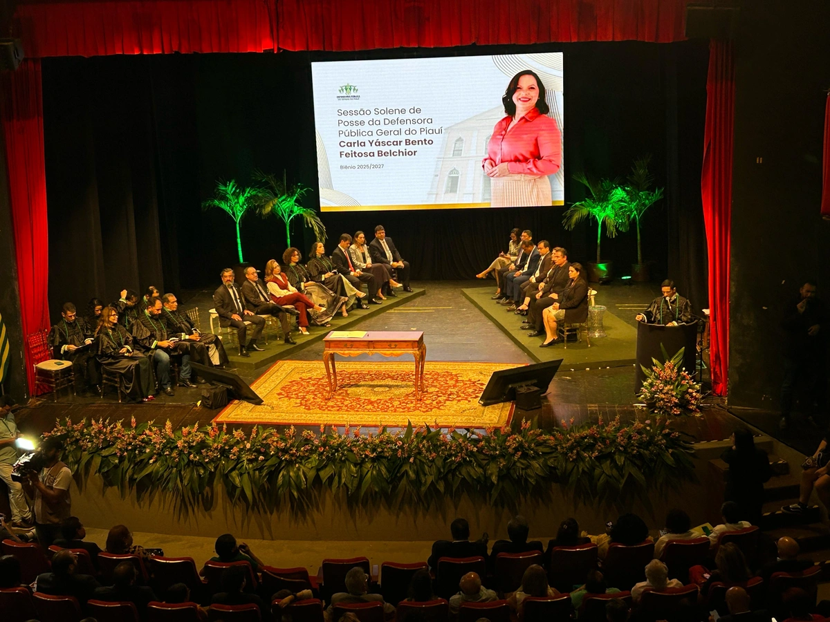 Dr. Carla Yáskar toma posse como Defensora Pública Geral do Piauí