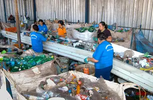 Em dois anos, Brasil aumentou reciclagem de embalagens PET em 14% (Foto: Edmar Chaperman/Funasa)