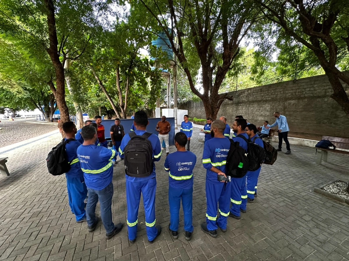 Funcionários da Águas do Piauí