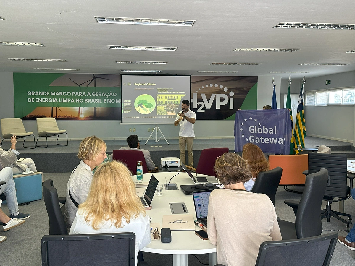 Missão Europeia visita a ZPE