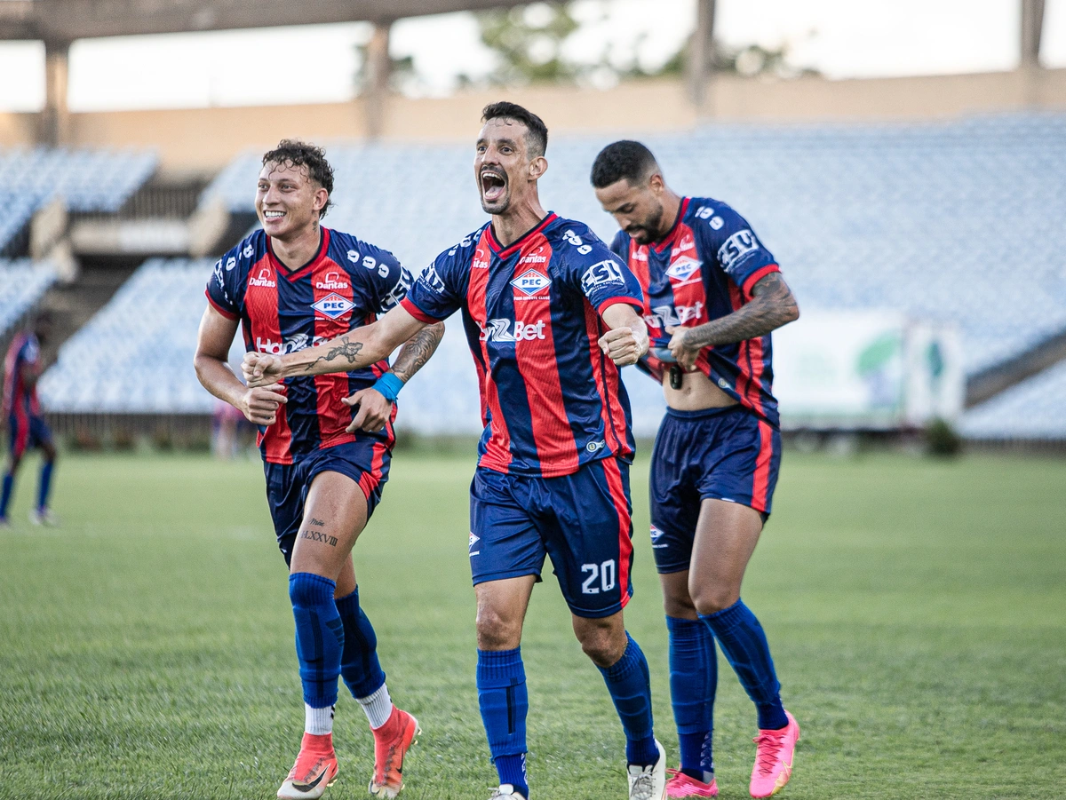 Piauí EC bate Parnahyba e se classifica para a final do Piauiense nos pênaltis