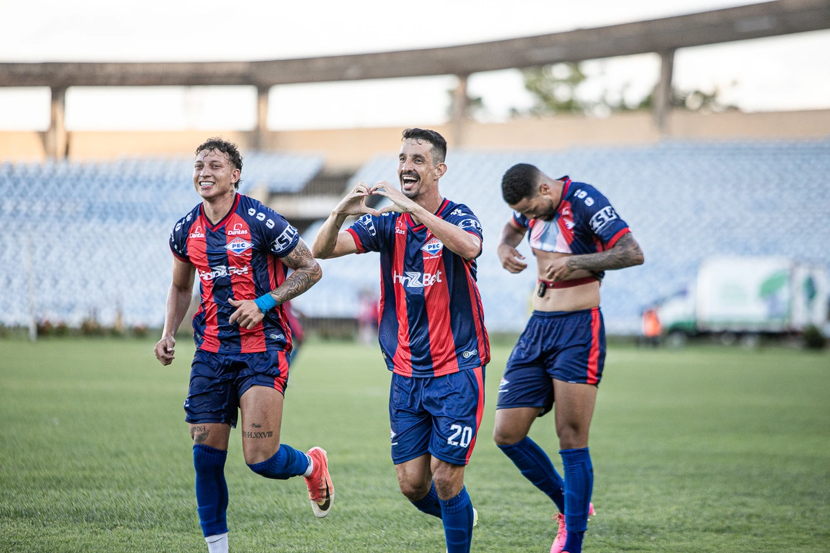 Piauí EC bate Parnahyba e se classifica para a final do Piauiense nos pênaltis