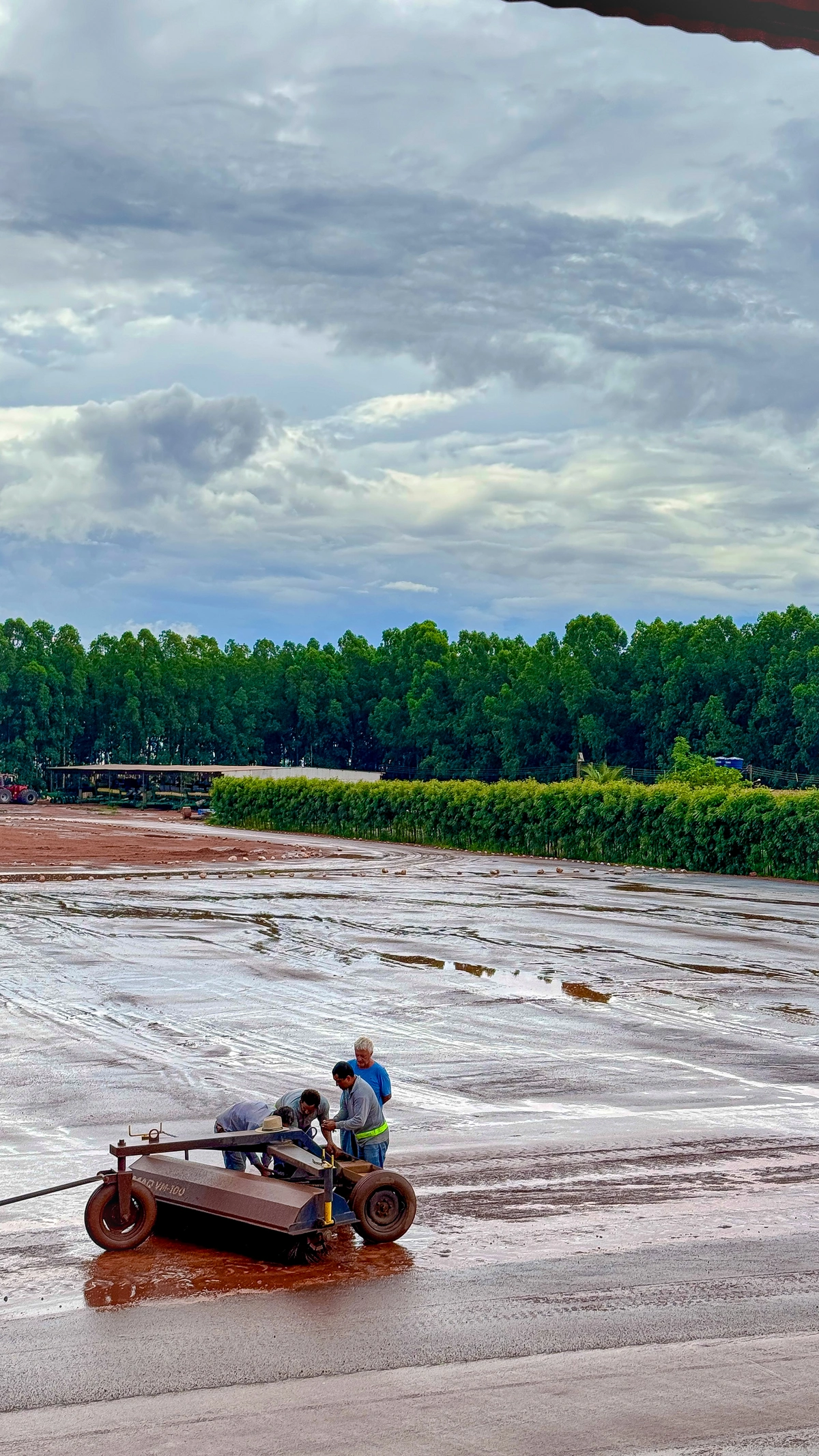 Prefeito Agamenon Franco discute implantação de usina de etanol e apoio a produtores rurais