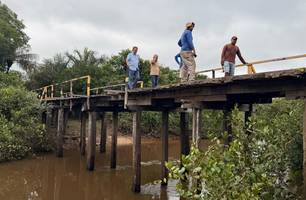 Prefeitura de Campo Maior recupera ponte sobre o Rio Surubim na comunidade Formiga (Foto: Reprodução/Portal De Olho)