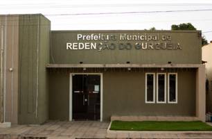 Prefeitura de Redenção do Gurguéia (Foto: Reprodução) Prefeitura de Redenção do Gurguéia (Foto: Reprodução)