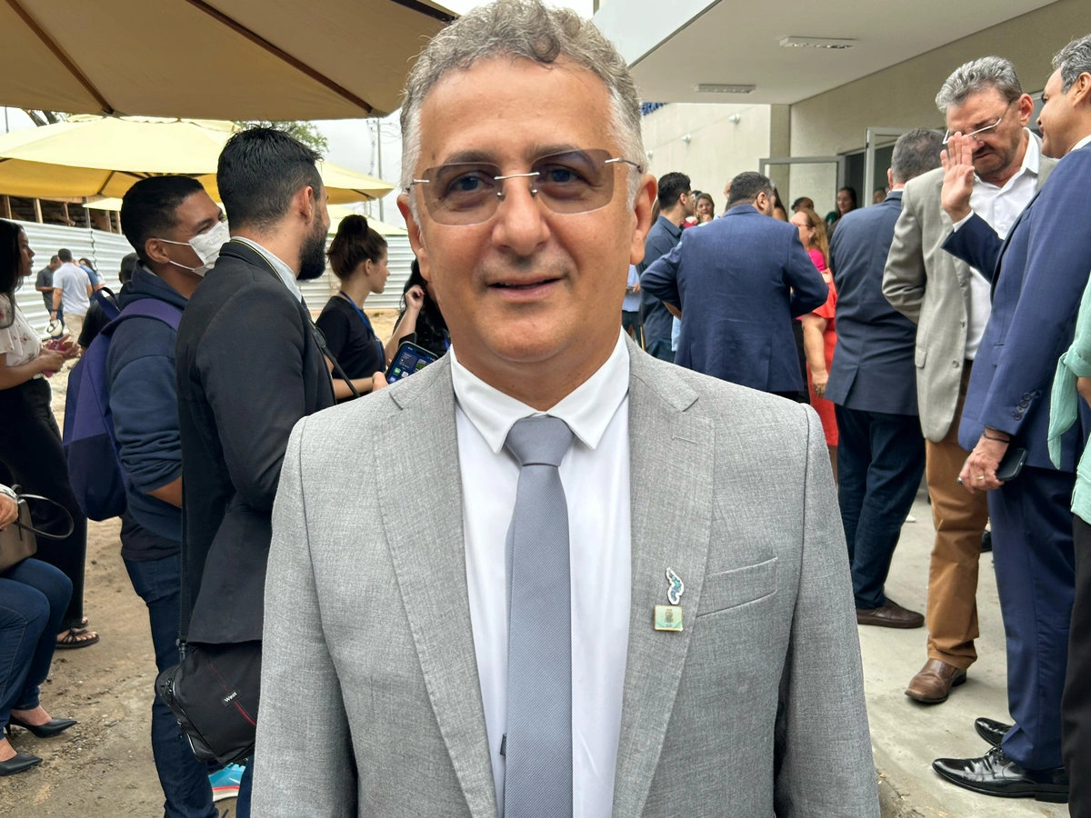 Reitor da Universidade Estadual do Piauí, Evandro Alberto