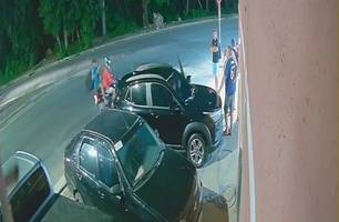 Sargento da PM é baleado durante tentativa de assalto em Teresina (Foto: Reprodução/Câmera de Segurança) Sargento da PM é baleado durante tentativa de assalto em Teresina (Foto: Reprodução/Câmera de Segurança)