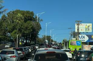 Trânsito (Foto: Jhone Sousa/Conecta Piauí) Trânsito (Foto: Jhone Sousa/Conecta Piauí)