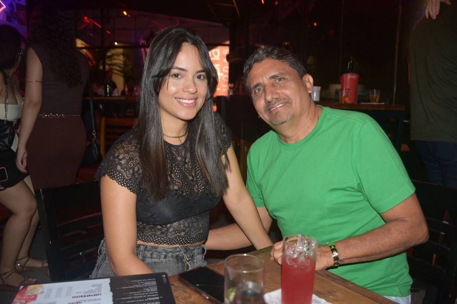 Zero Grau tem noite animada de rock nesta sexta-feira (7)