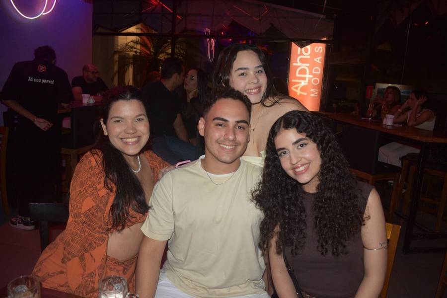 Zero Grau tem noite animada de rock nesta sexta-feira (7)