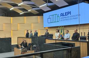 Alepi homenageia Oficiais de Justiça do Piauí em sessão solene (Foto: Cecília Brandão / Conecta Piauí) Alepi homenageia Oficiais de Justiça do Piauí em sessão solene (Foto: Cecília Brandão / Conecta Piauí)