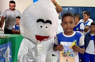 Altos realiza Semana Saúde na Escola com vacinação e ações de prevenção nas escolas (Foto: Reprodução - Redes sociais) Altos realiza Semana Saúde na Escola com vacinação e ações de prevenção nas escolas (Foto: Reprodução - Redes sociais)