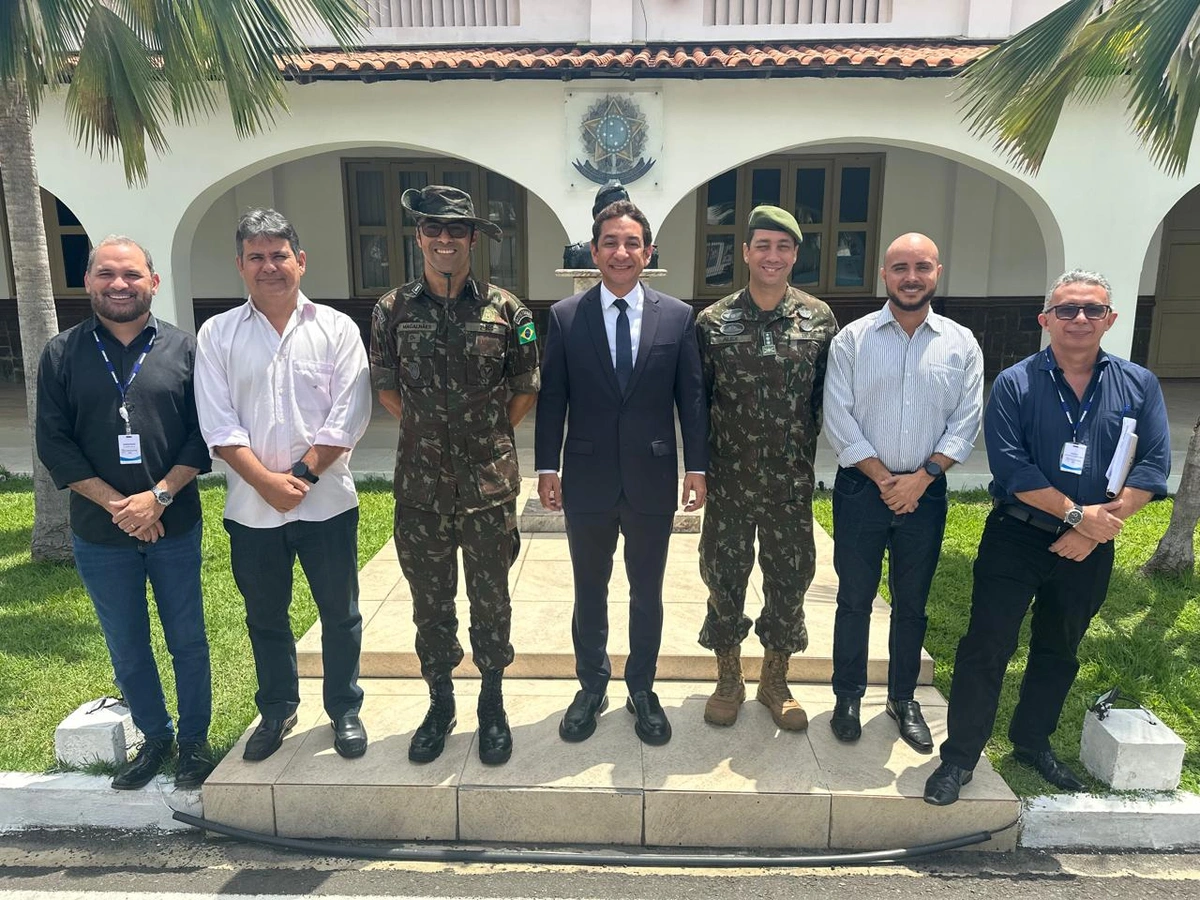 Codevasf e Prefeitura de THE firmam parceria com Exército: plantio de 40 mil mudas