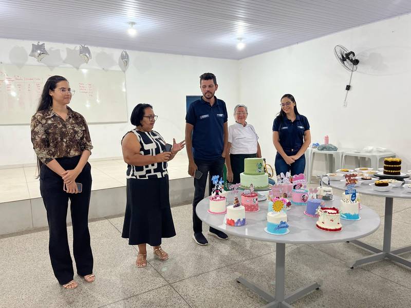 Curso de confeitaria capacita novos empreendedores em Demerval Lobão