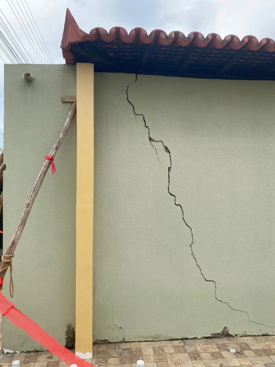 Defesa Civil interdita residência com estrutura comprometida na zona Sul de Teresina