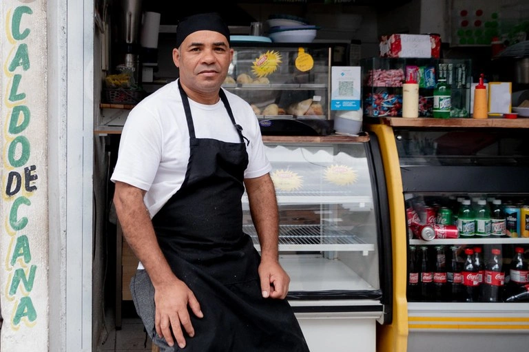 Em 2024, renda do trabalho faz Brasil ter queda histórica da desigualdade social