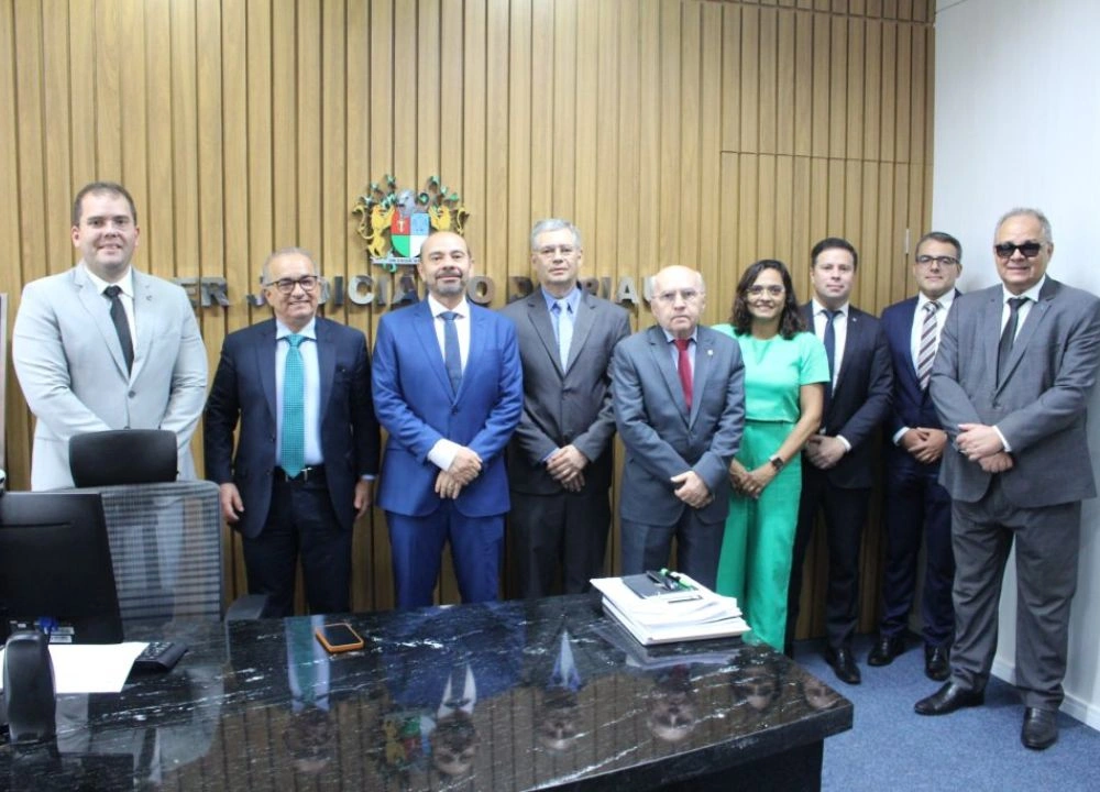 Em sessão extraordinária, Lirton Nogueira Santos é eleito novo desembargador do TJPI