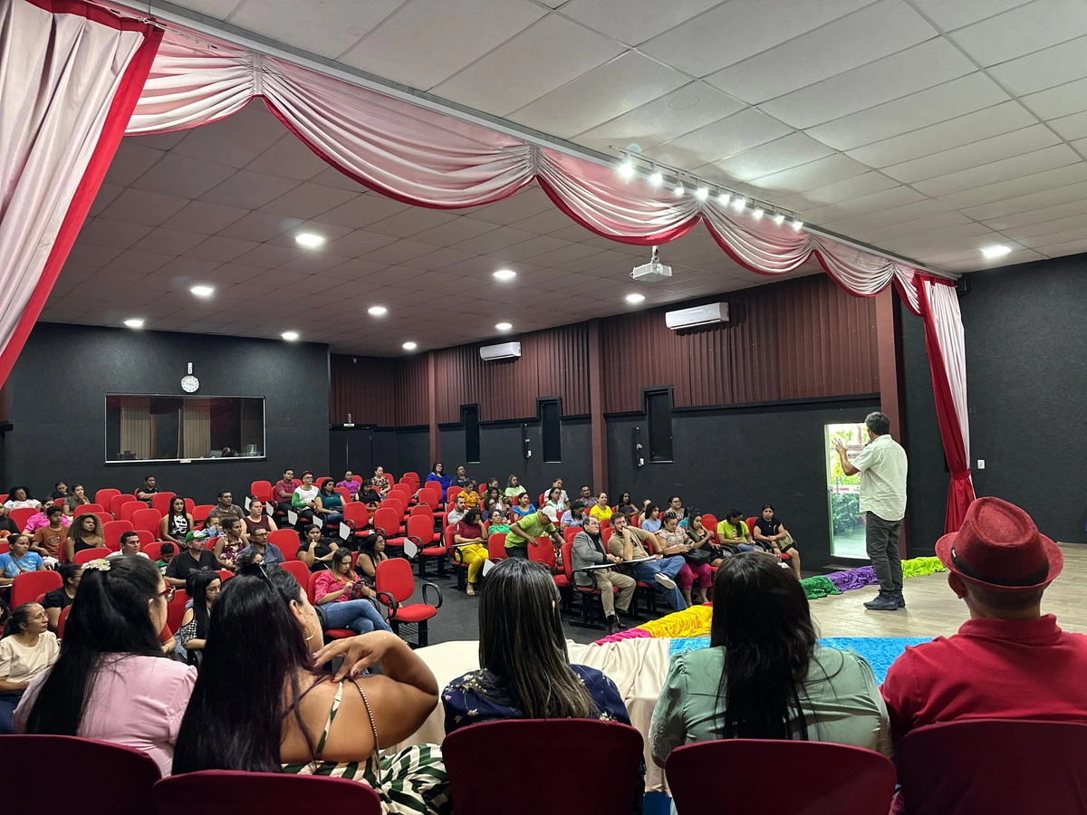 Evento 'Mães Atípicas' reúne autoridades e especialistas em São João do Arraial