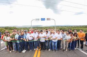 Governador entrega pavimentação da PI-394 e ruas em Colônia do Gurguéia (Foto: Reprodução) Governador entrega pavimentação da PI-394 e ruas em Colônia do Gurguéia (Foto: Reprodução)