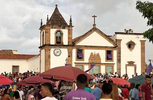 Governador participa da Procissão do Bom Jesus dos Passos com fiéis em Oeiras (Foto: Conecta Piauí)