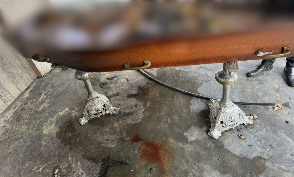 Grupo criminoso invade velório e incendeia caixão no Ceará