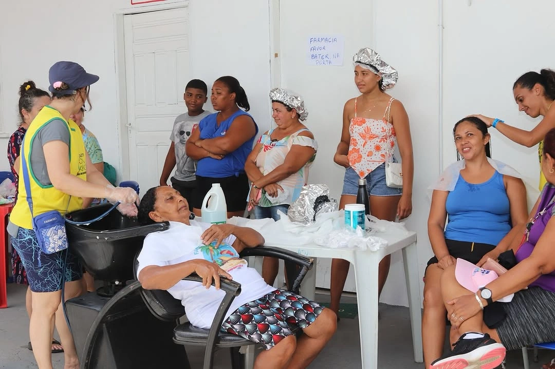 Hugo Napoleão recebe Projeto Compaixão com serviços gratuitos à população