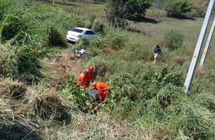 Motociclista morre após colisão com carro na BR-407 em Geminiano (Foto: Reprodução/Cidadesnanet)
